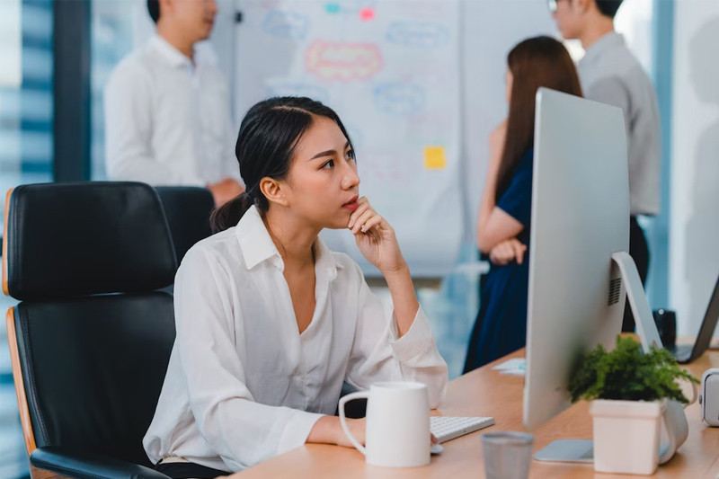 Nhóm Tuân Thủ (Compliance)