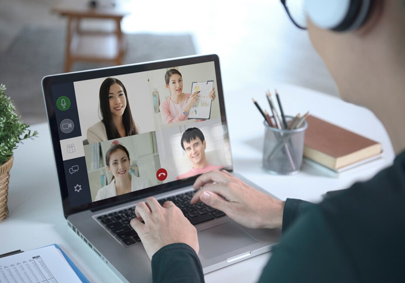 Sử dụng máy tính làm việc