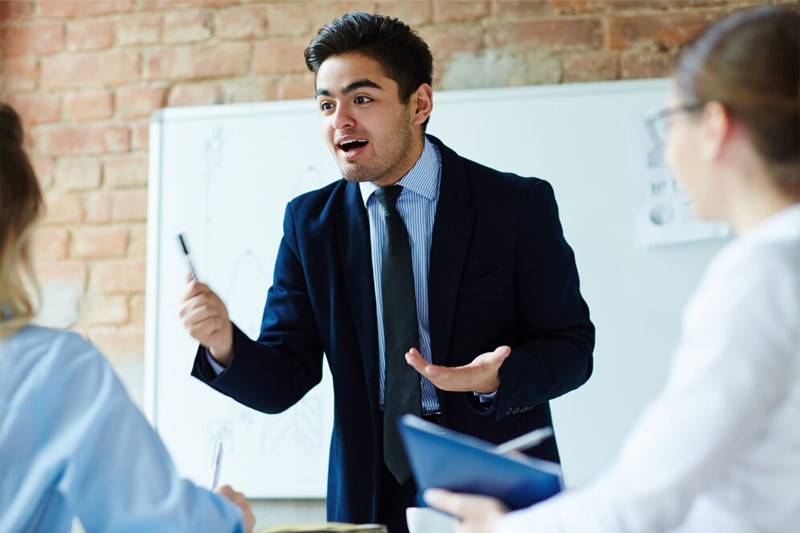 Sử dụng ngôn ngữ cơ thể hiệu quả