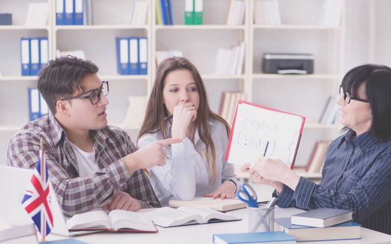Tìm việc ngành Kinh tế đối ngoại