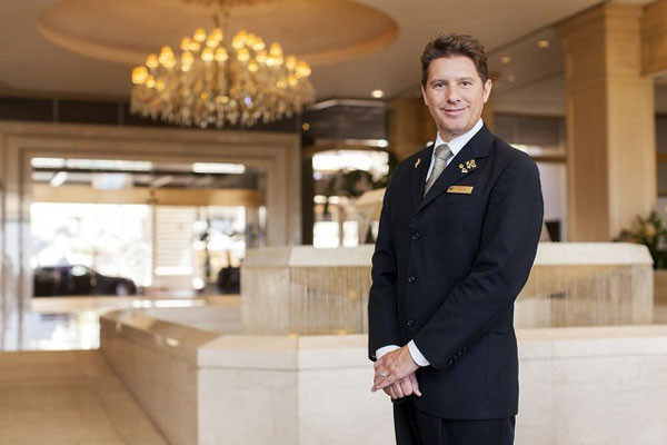 Concierge là gì? Công việc và vai trò của Concierge trong khách sạn