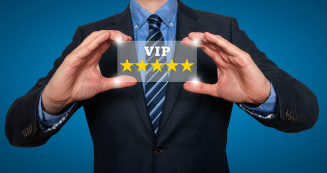 Khách VIP là gì? Tầm quan trọng và nghệ thuật phục vụ trong ngành khách sạn