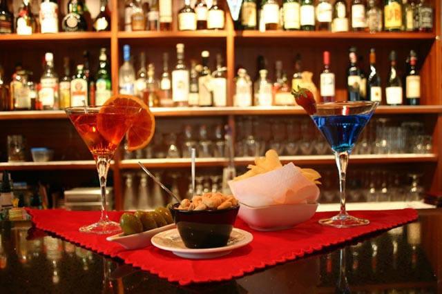 Bar, Pub, Club, Lounge: Những Điểm Đến Vui Chơi Giải Trí Không Thể Bỏ Qua