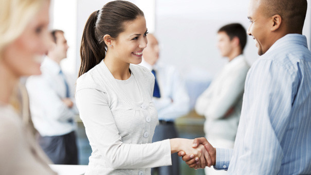 Phong thái tự tin quyết định networking thành công